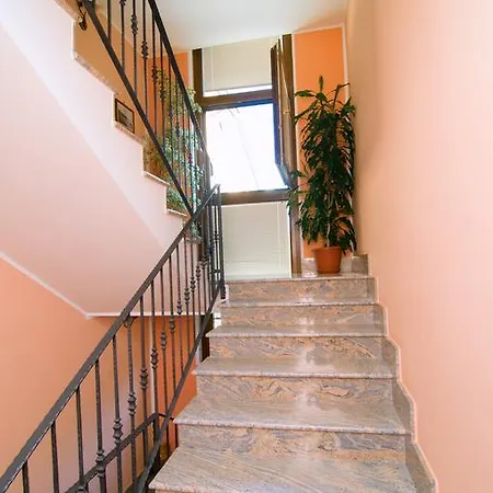 Dominella 3 * Casal Velino